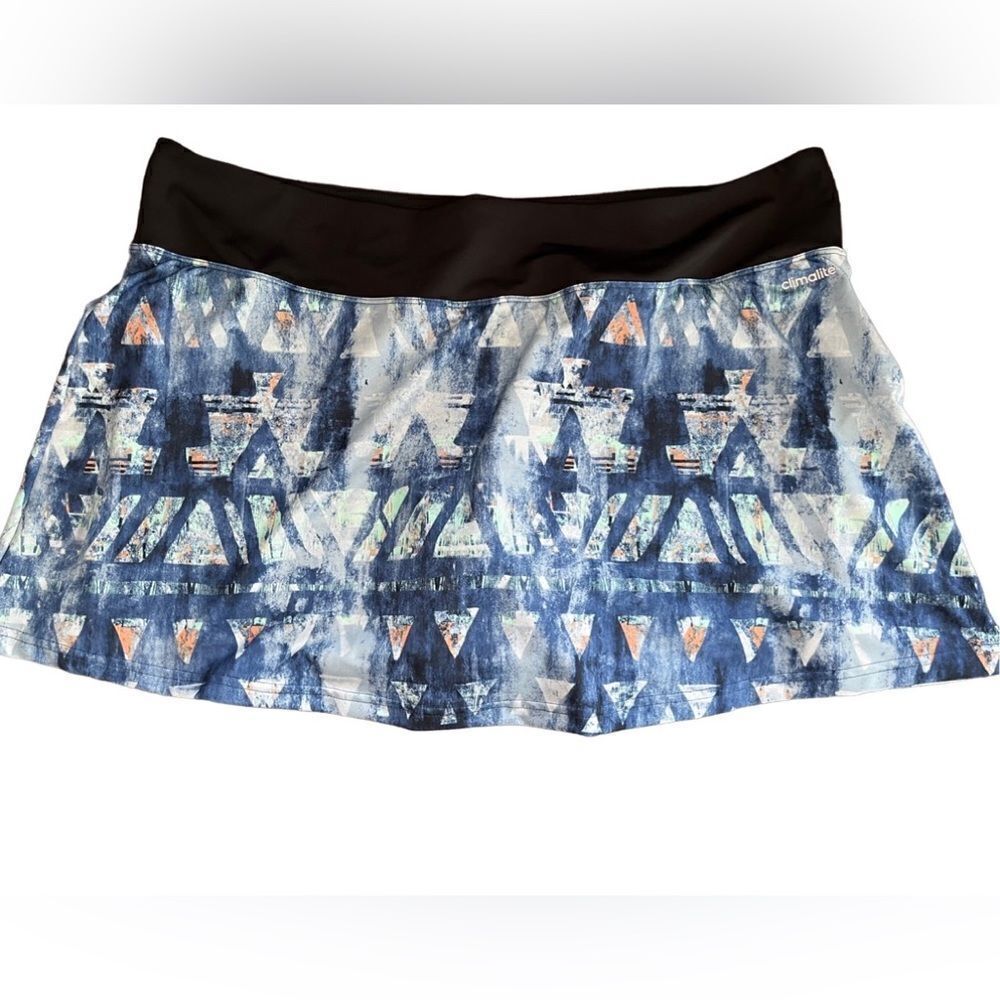 Adidas Essex Trend blue Climalite Skort, size XL/L. - Picture 2 of 4